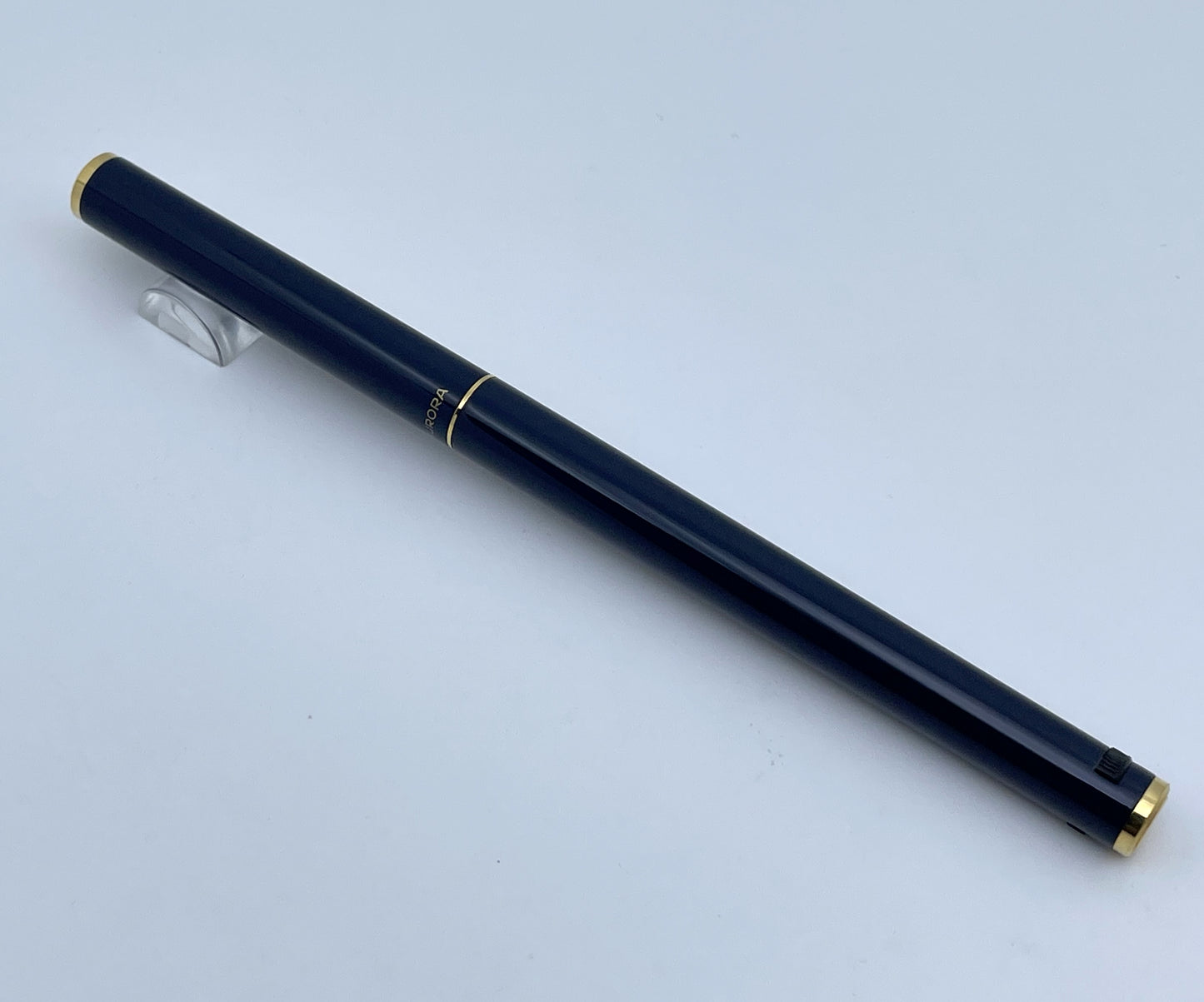 Aurora Hastil Night Blue Lacquer Fountain Pen