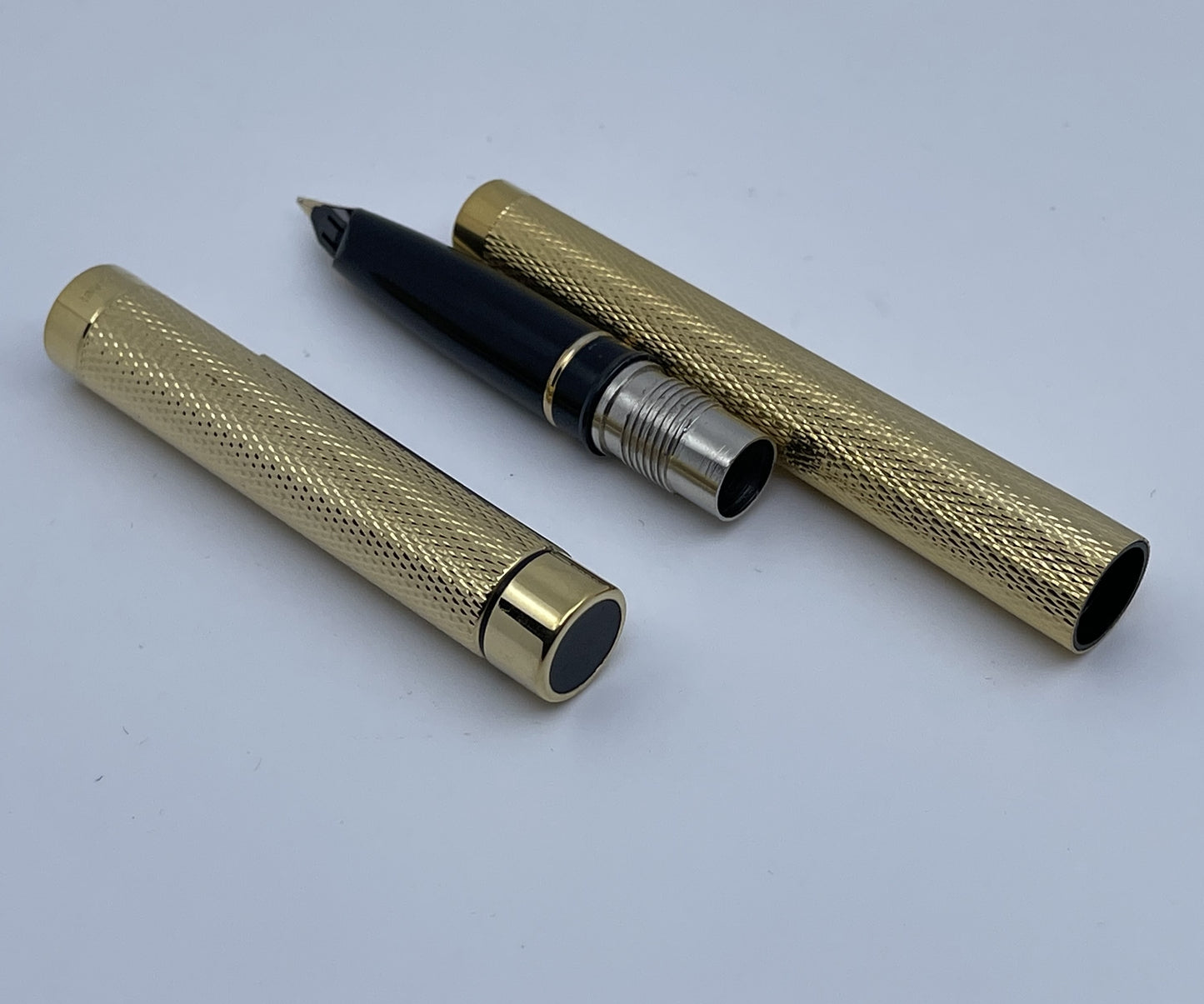 Sheaffer TARGA Gold Plated Barley Fountain Pen Made In England