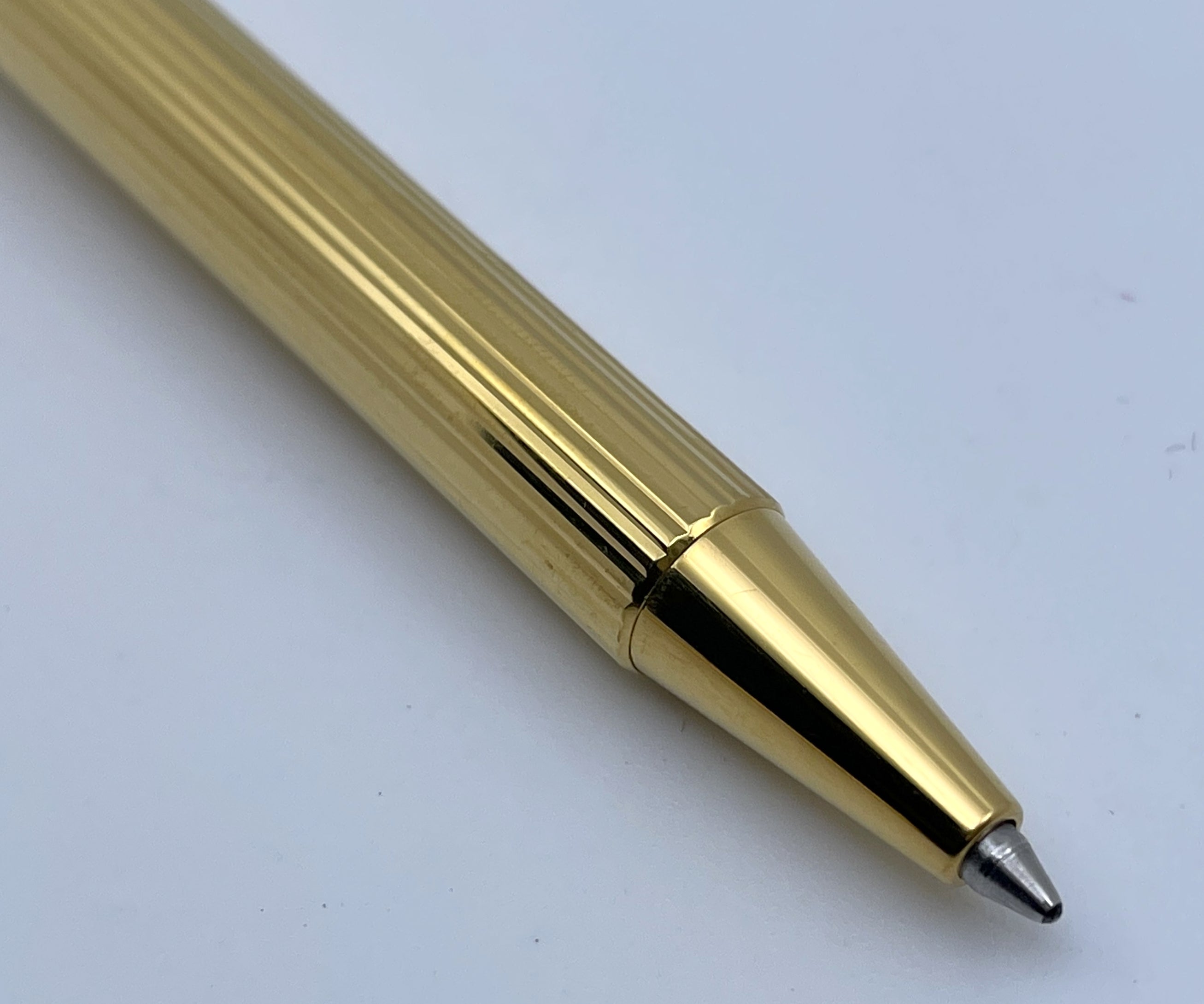 Must De Cartier Stylo Bille II Gold Plated Ballpoint Pen pensandmore