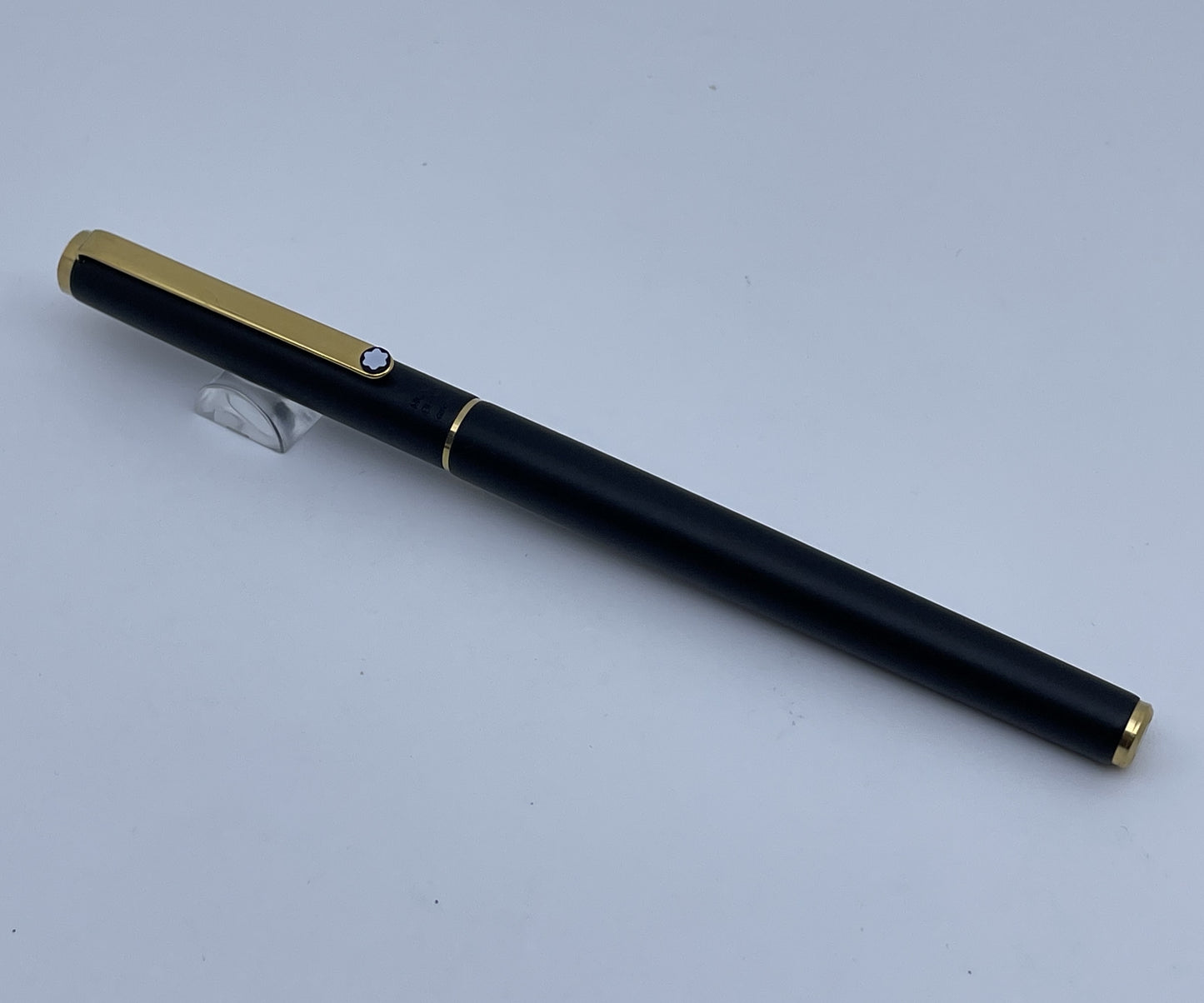 Montblanc Slim Line Gold Plated Fountain Pen