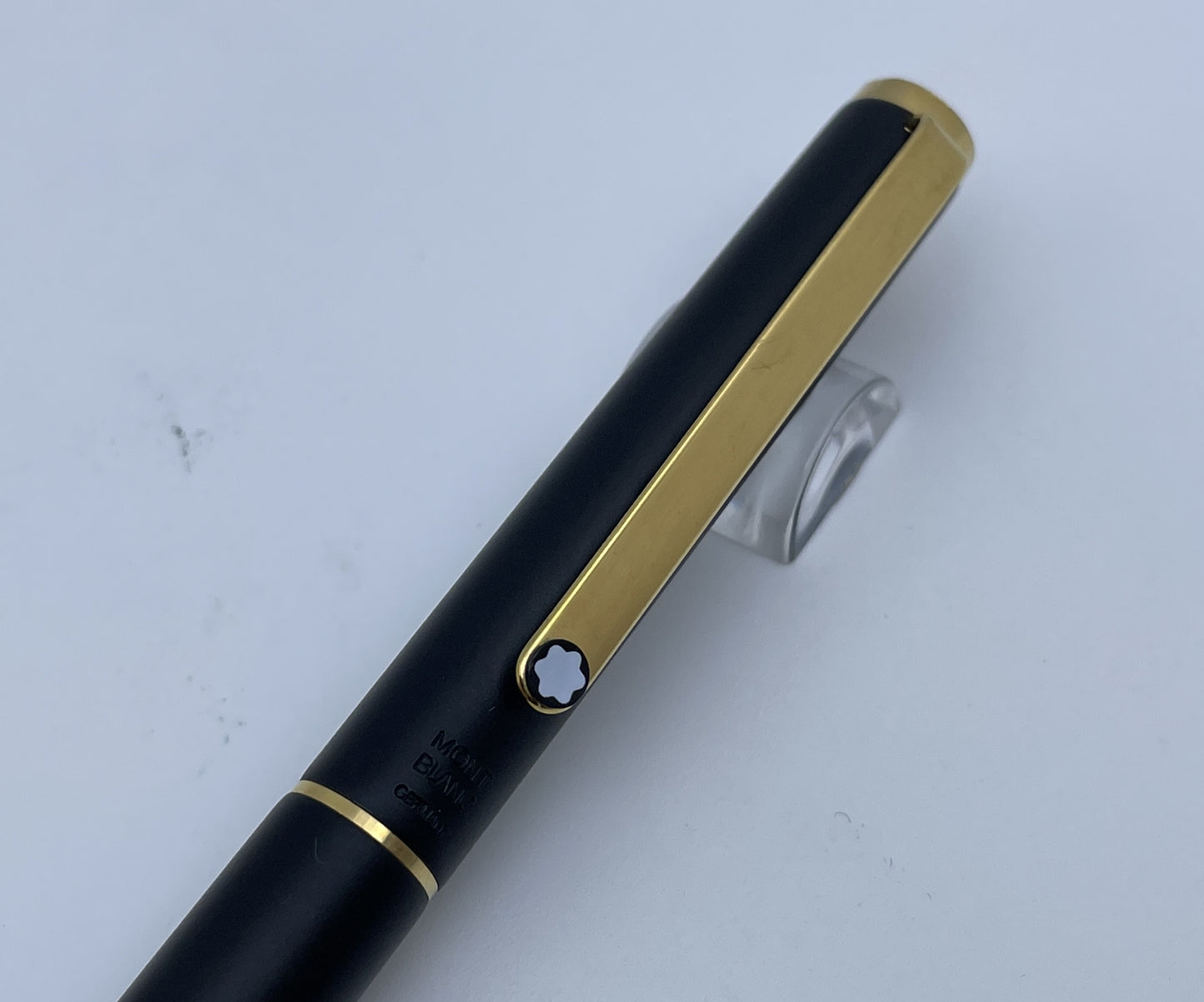 Montblanc Slim Line Gold Plated Fountain Pen