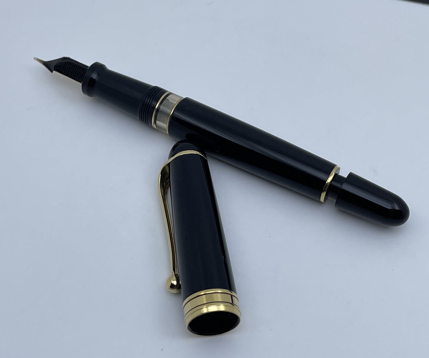 Aurora 88 Large Fountain Pen