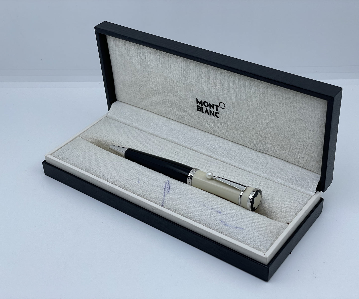 Montblanc Greta Garbo Special Edition Ballpoint Pen